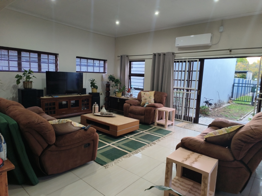 3 Bedroom Property for Sale in Grimbeeck Park North West